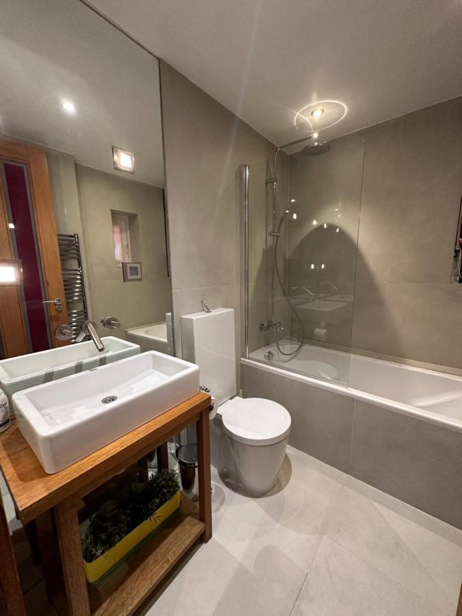 Luxury 2 Double Bedroom Flat - Kensington London Exterior foto